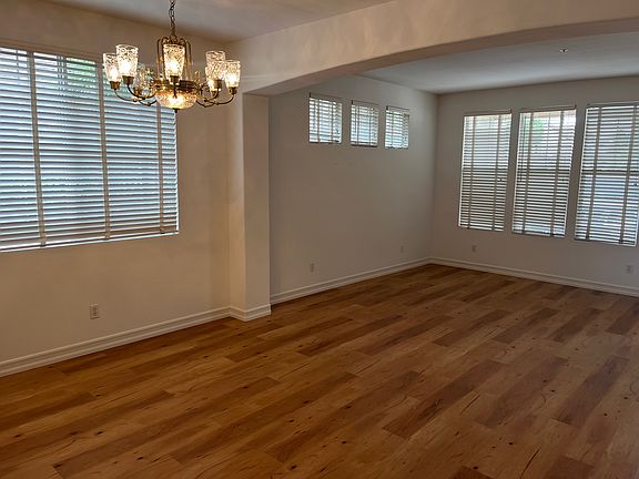 5th image of 7602 Eisenhower St