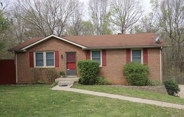 1st image of 2731 Turner Ln