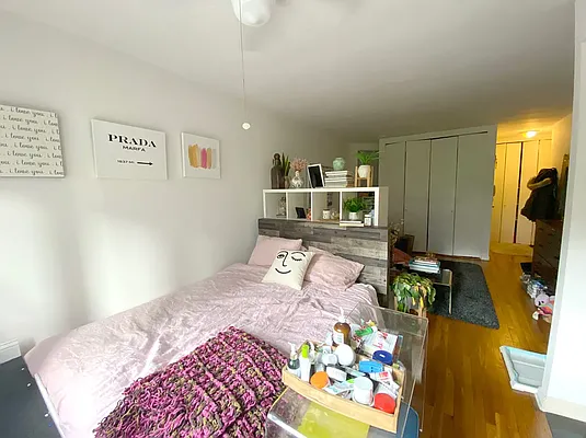 Rented by Compass | media 6