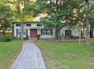 209 Tanglewood Dr, Fredericksburg, TX 78624