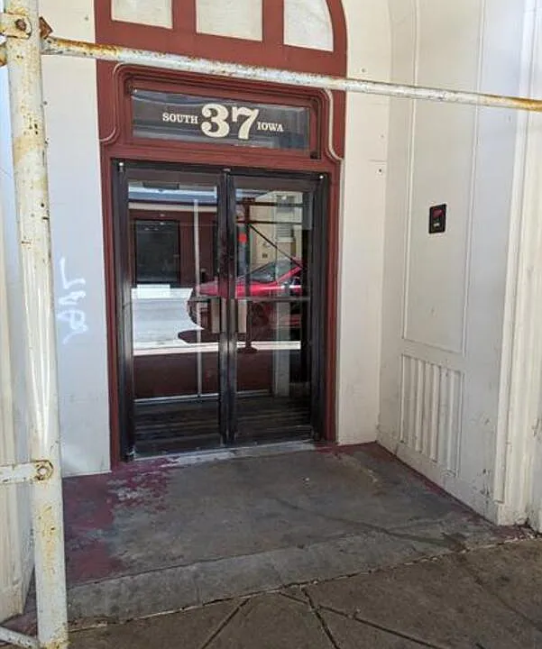37 S Iowa Ave #5D