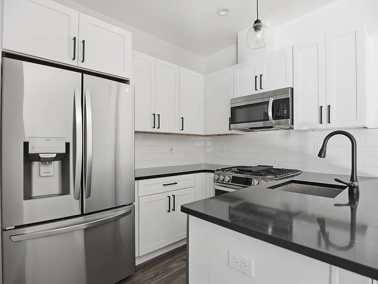 2301 Frankford Ave — Photo 20