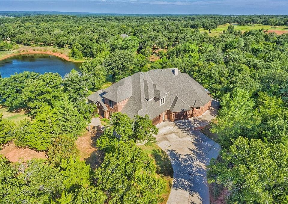 1st image of 24005 Oak Bend Dr