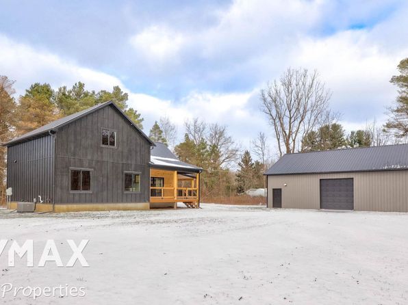 3191 W Lake Rd, Clio, MI 48420