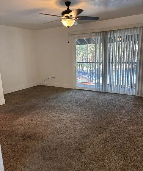 1031 Moss Rd #10 — Photo 4