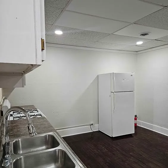 312 Sycamore St #10 — Photo 1