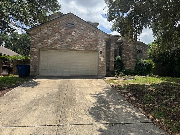 2nd image of 2214 Encino Clf
