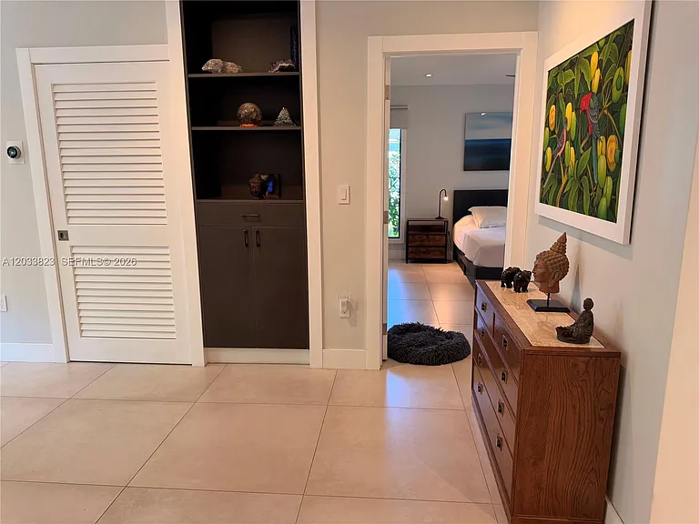 360 NW 40th St — Photo 11