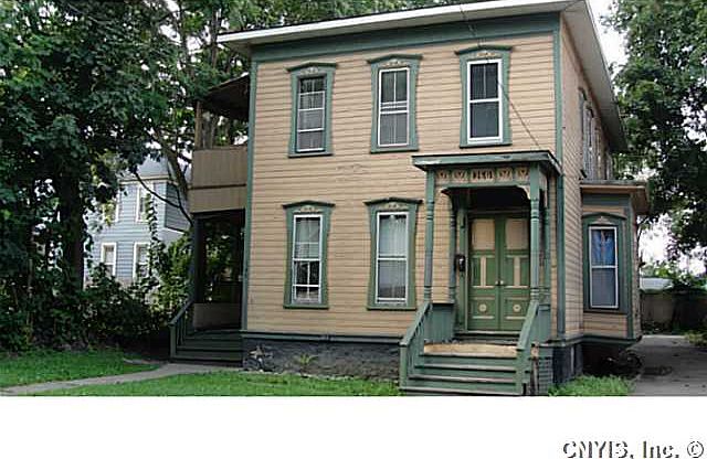 2nd image of 1405 Spring St