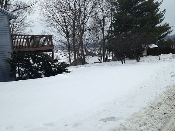 3rd image of 9391 S Pointe Lasalle Dr