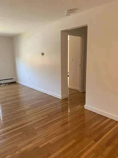 6 Harris Cir #3 — Photo 8