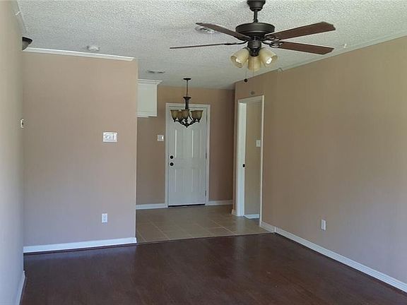2nd image of 815 Lindo Dr
