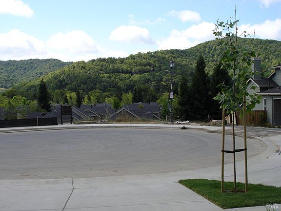 5th image of 36 Rowe Ranch Drive