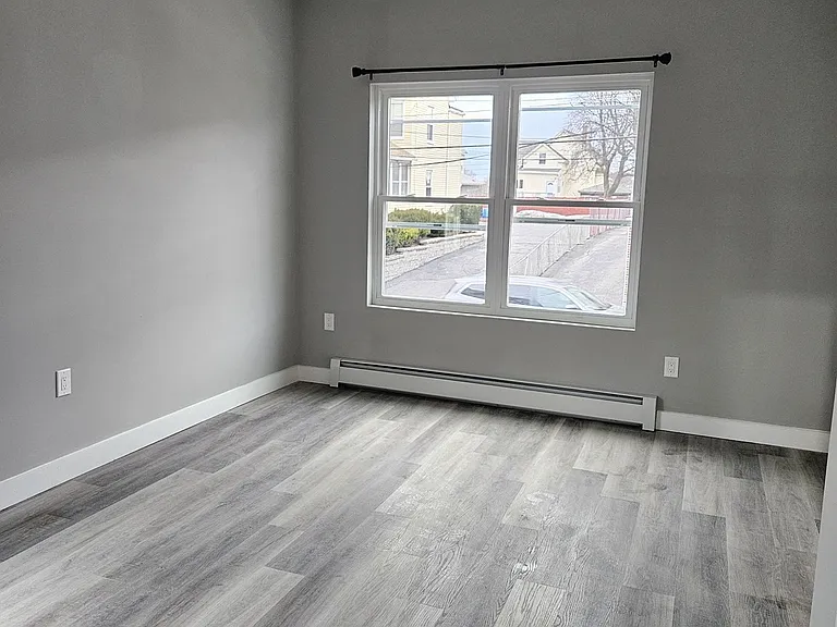 32 Irving St #1 — Photo 14
