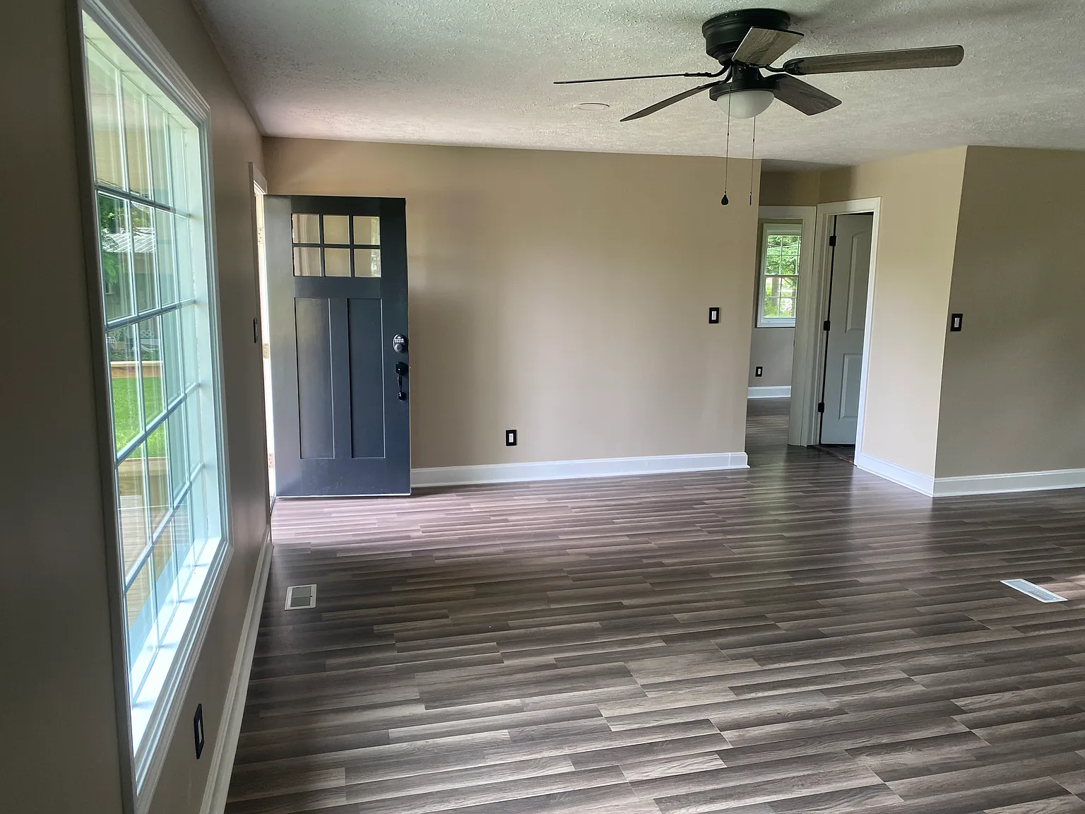 2 bed, 1150 sqft, $1,500 — Photo 4