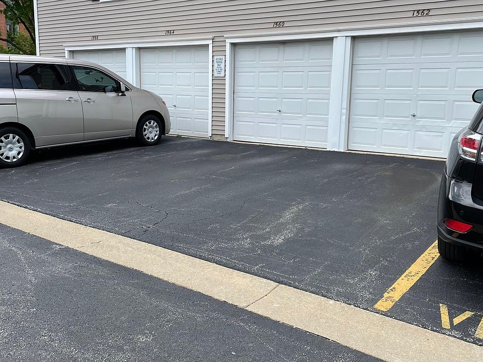1st image of 1562 Cove Dr #246-A