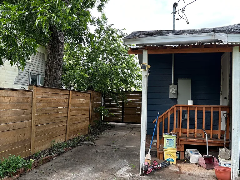 NW 30th St — Photo 5