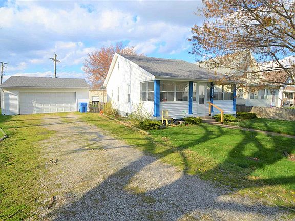 3rd image of 404 Wallace Ave