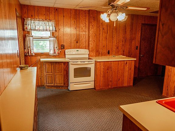 3rd image of 408 S Park St