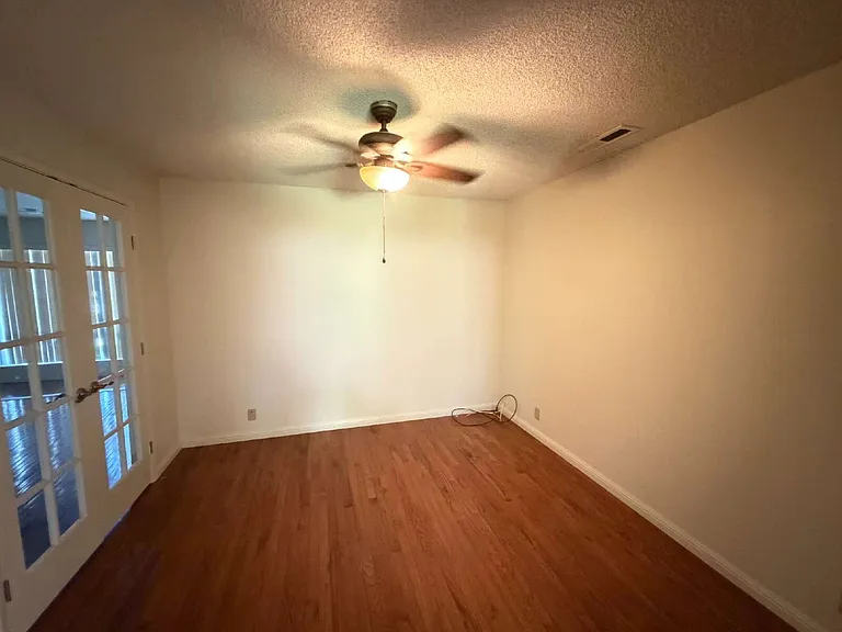 665 Santa Barbara Ct — Photo 5