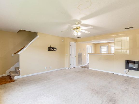 5th image of 6066 Sagi Cir