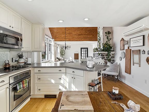 Kitchen + living room - open floor plan