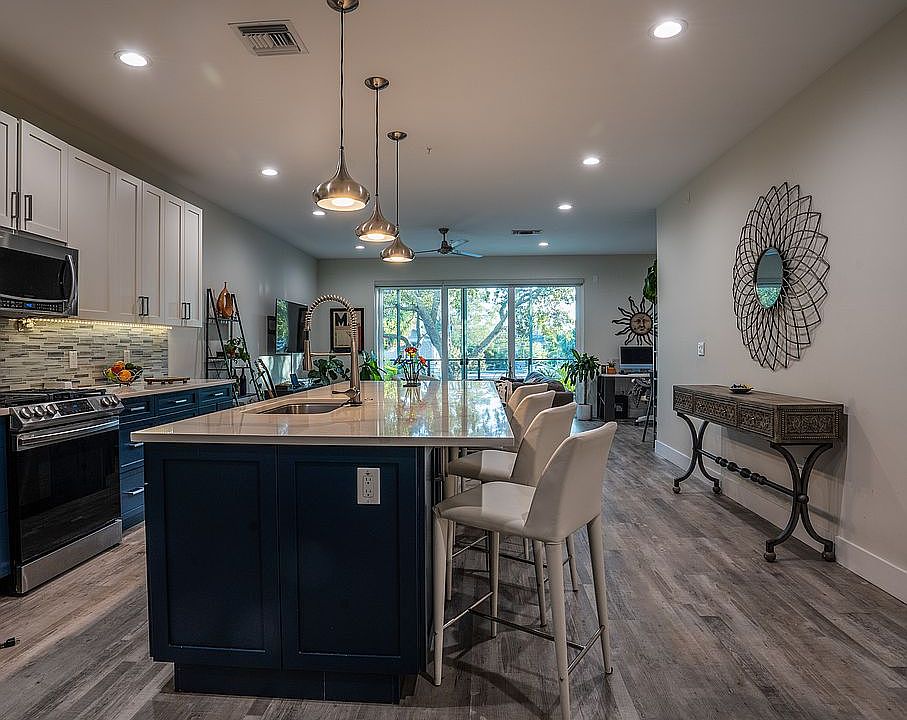 1st image of 2641 Central Ave #202