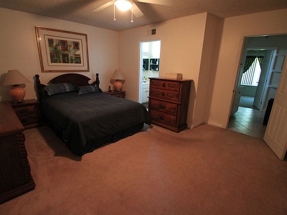 3rd image of 1736 S Vicentia Ave