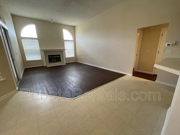 5009 Grand Lakes Dr S — Photo 14