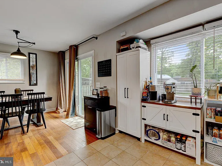 1519 Manor View Rd — Photo 11