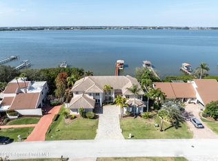 650 Loggerhead Island Dr, Satellite Beach, FL 32937