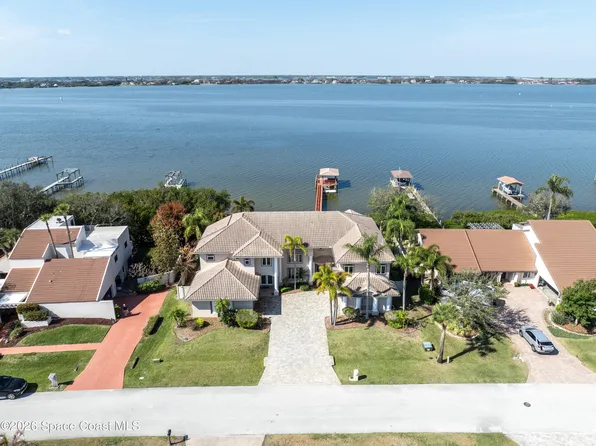 650 Loggerhead Island Dr, Satellite Beach, FL 32937