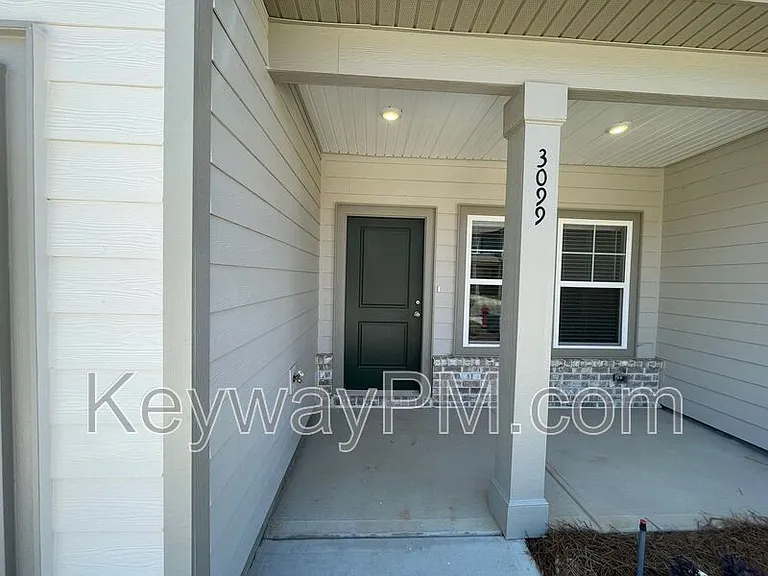 3099 Venetian Dr — Photo 3