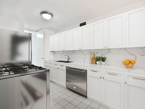 5th image of 900 N Lake Shore Dr APT 1710