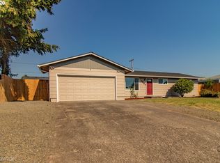 1027 Long Ridge Dr, Springfield, OR 97478