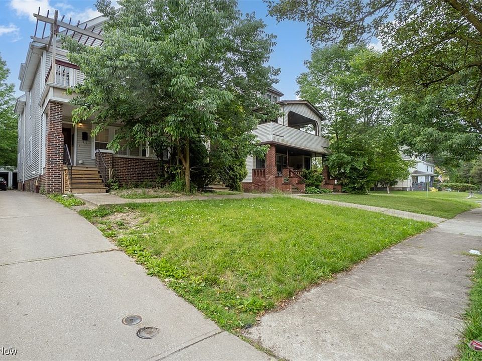 1st image of 3388 Beechwood Ave