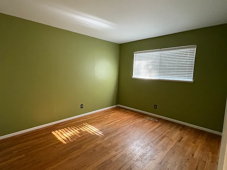 3355 Pierremont Rd — Photo 8