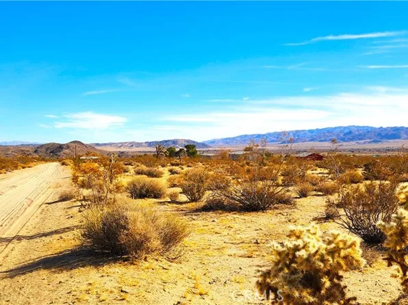 62259 Dixie Ln, Joshua Tree, CA 92252