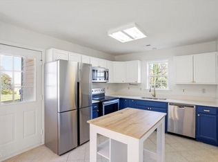 2118 Magnolia Ln, Hillsborough, NC 27278