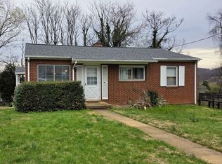 1124 Leonard St, Charlottesville, VA 22902