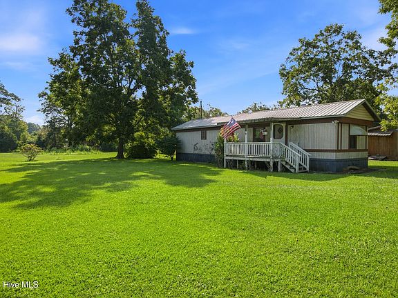 3rd image of 1325 Pony Farm Road