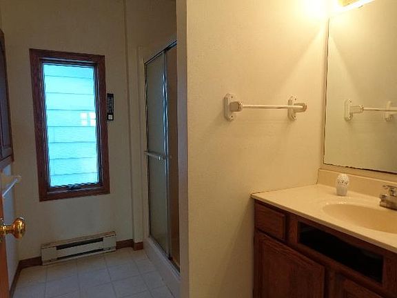 Main level bathroom.