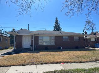 8546 Darlene St, Warren, MI