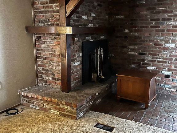 4th image of 11247 Knoxville Rd #A