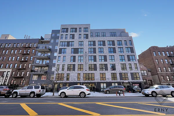 Rented by ERNY LLC | media 34