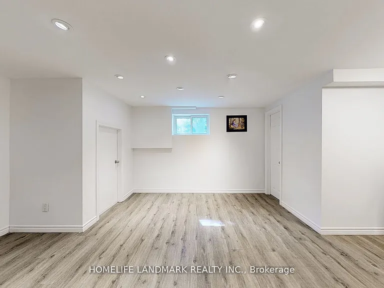 11 Uplands Ave #BASEMENT — Photo 7