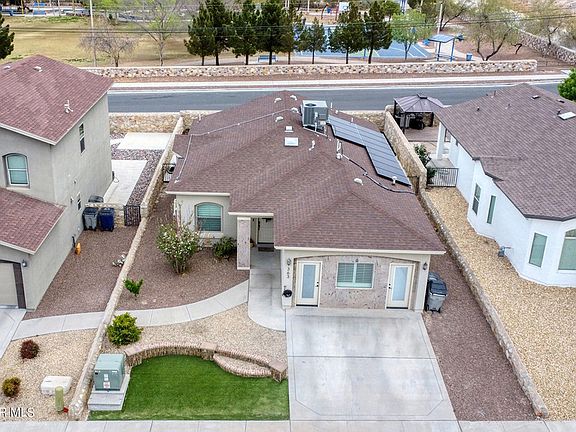 2nd image of 363 Montoya Vista Ct