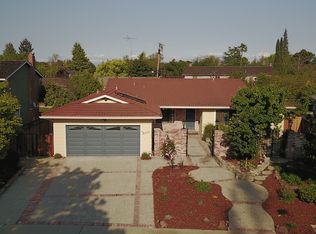 2715 Preston Dr, Mountain View, CA 94040
