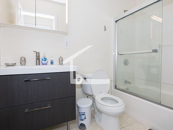 5th image of 1795 Beacon St #3