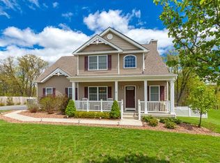 60 S Field Fls, Monroe, NY 10950